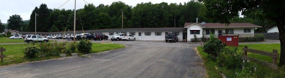 Budget Inn Wellsville Exterior photo